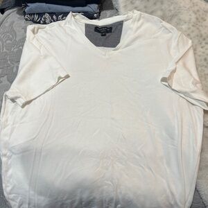 Banana Republic white t shirt